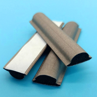 Émi Bouclage du tissu conducteur sur le joint de mousse différents modèles pour la porte RF