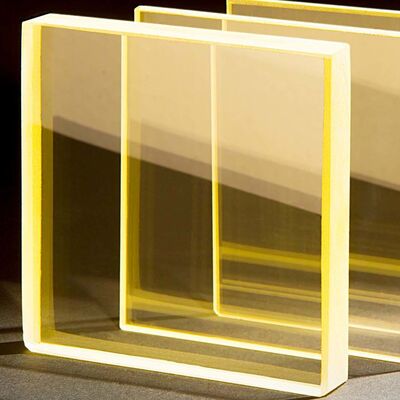 Épaisseur 15 mm longueur de verre plomb rayons X ou sur demande courant nominal 16A 25A Panneaux de verre de protection contre les rayonnements de taille personnalisée