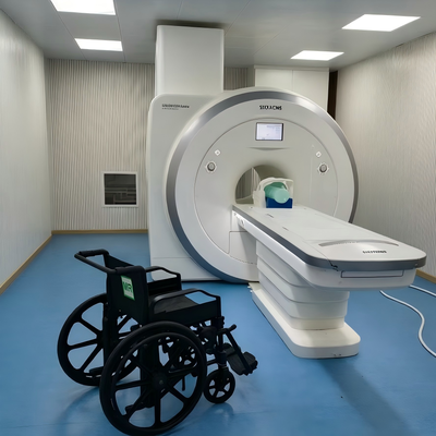 45 cm de hauteur du dossier fauteuil roulant pliable non magnétique adapté à une salle d'IRM de 3,0 T. Améliore l'efficacité et la sécurité du transport