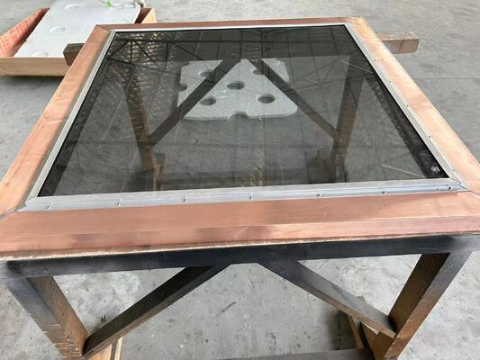 Fenêtre blindée RF de 1,2 m x 0,9 m fabriquée sur mesure avec une efficacité de blindage de 100 DB pour les salles IRM RF