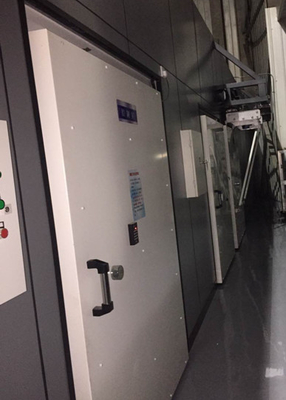 Les serveurs de réseau rf ont protégé traitement de corrosion de dommage corporel de porte de chambre l'anti